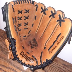 Baseball / Softball Glove , 12″.. Black Diamond Series