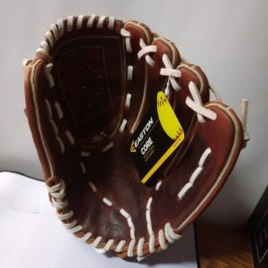 Fastpitch Softball Glove 12.5″, Easton Core Series